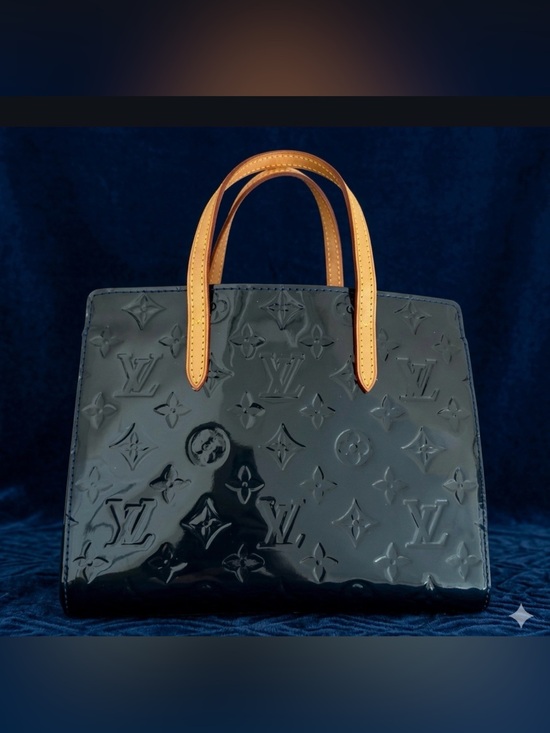 Louis Vuitton Handbags - 🥜 Louis Vuitton Dark Blue Vernis Tote with Leather Handles